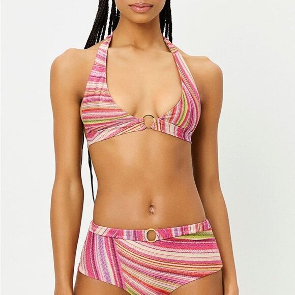 Frankie’s Bikinis x Hailee Steinfeld Eden Halter Bikini Top in Pink Disco - Picture 3 of 7